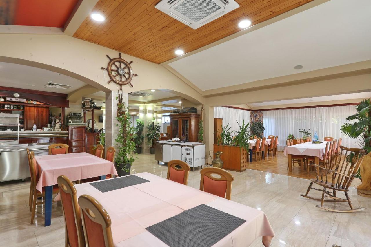 Villa Tade Debeljak 外观 照片